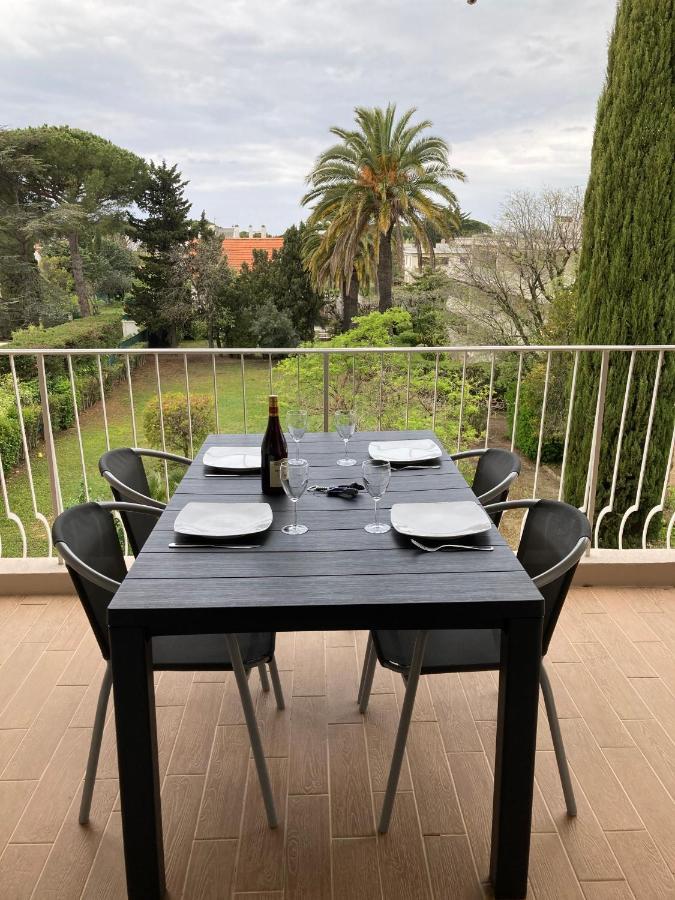 Apartament Les Palmiers Saint-Cyr-sur-Mer Zewnętrze zdjęcie