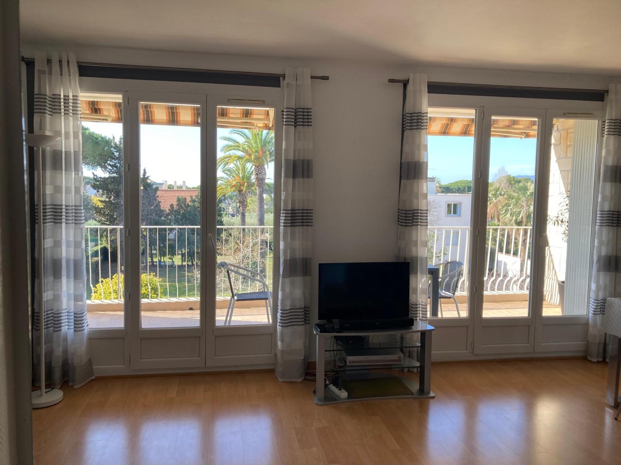 Apartament Les Palmiers Saint-Cyr-sur-Mer Zewnętrze zdjęcie